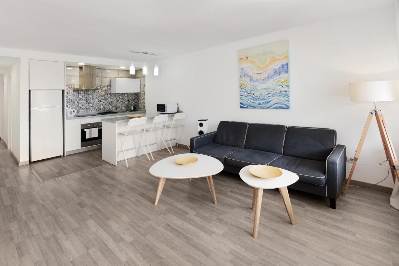 Conylanza Bastian Beach Apartment Costa Teguise Bagian luar foto